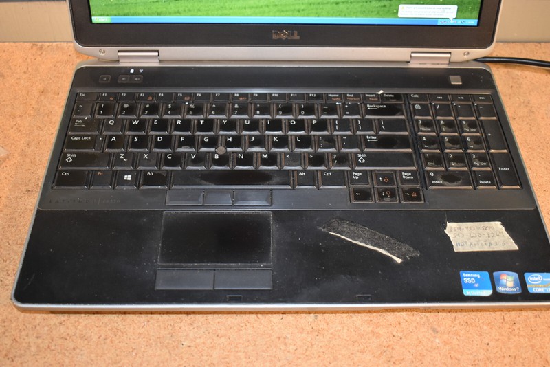 Dell Latitude E6530 15.6" Intel Core i7-3540M 4GB 128GB SSD Windows XP 1920x1080 gallery