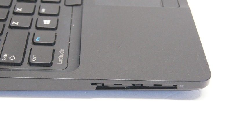 Dell Latitude 5580 FHD TOUCH i7-7820HQ 16GB Ram, 256GB SSD, Nvidia 2GB Win 11 P gallery