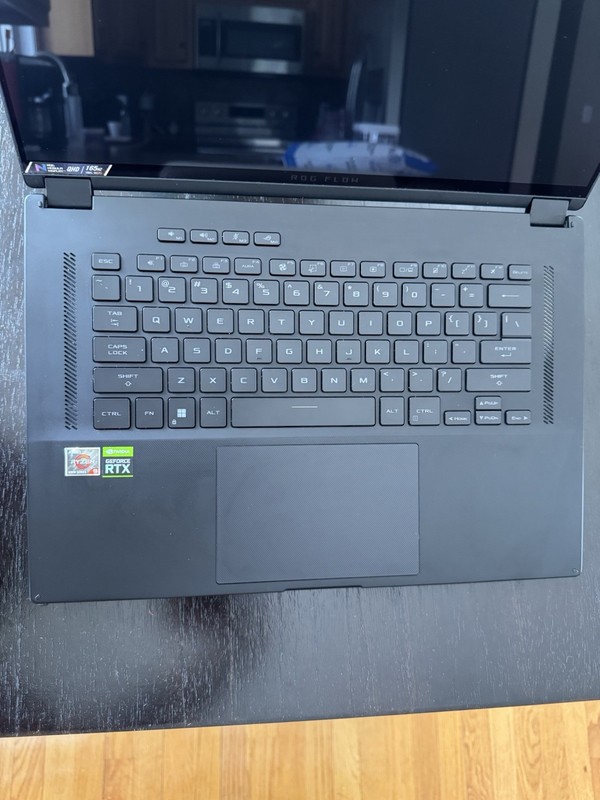 ASUS ROG Flow X16 GV601RM 16in Ryzen 9 6900HS 32GB 1TB RTX 3060 W11 Touch gallery
