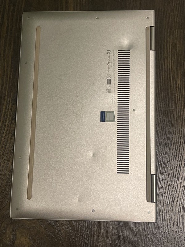 Lenovo Yoga C7400 14" 256 GB SSD Intel Core i5 1.6 GHz 8 GB RAM Touch-Screen... gallery