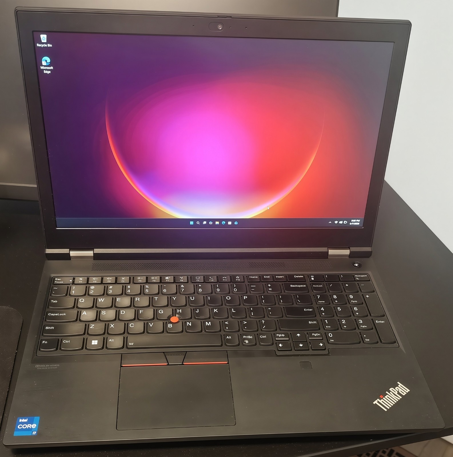 Lenovo P15 Gen 2 15.6" i7 11800H 2.30GHz 32GB 500GB SSD NVIDIA T1200 + Docking s gallery