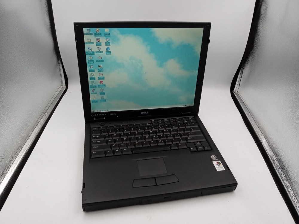 Vintage Dell Inspiron 5000e 14" Laptop Intel 600MHz 512MB 120GB Windows 98 -RR