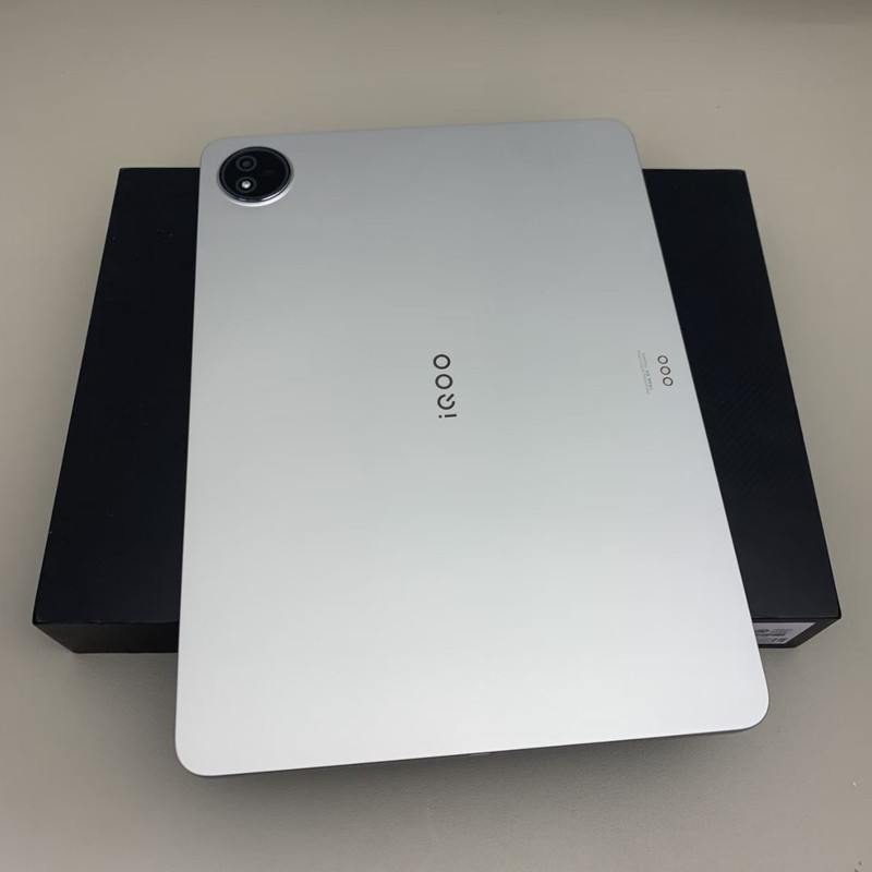 vivo iQOO Pad2 12.1" 13MP Snapdragon 8s Gen 3 Wi-Fi Android 10000mAh gallery
