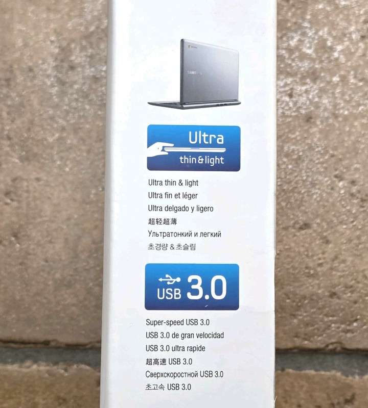New Samsung XE303C12-A01US 11.6" Chromebook Exynos 5250 16GB SSD 2GB RAM 320042 gallery