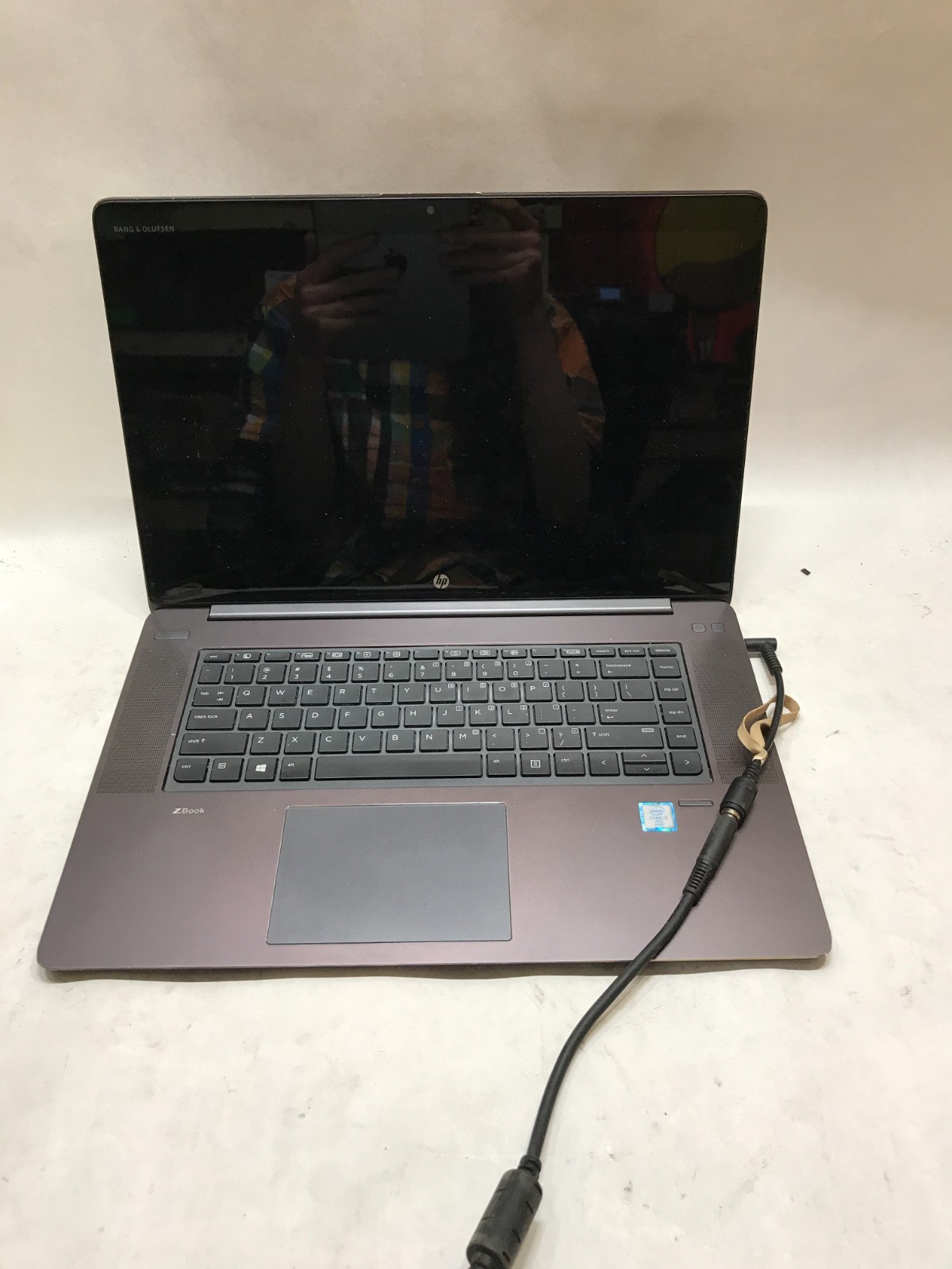 HP ZBook Studio G3 15" Intel Core i7 NO RAM NO SSD/OS For Parts READ DESC - DW gallery