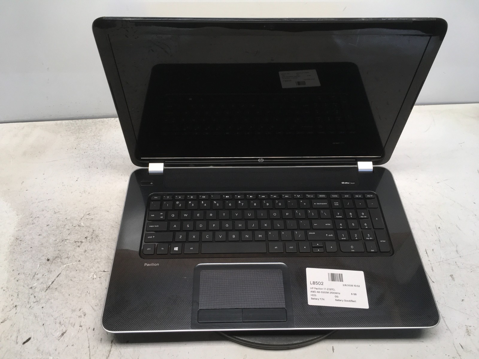 HP Pavilion 17-E137CL AMD A8-5550M 2100MHz 6 GB NO HDD gallery