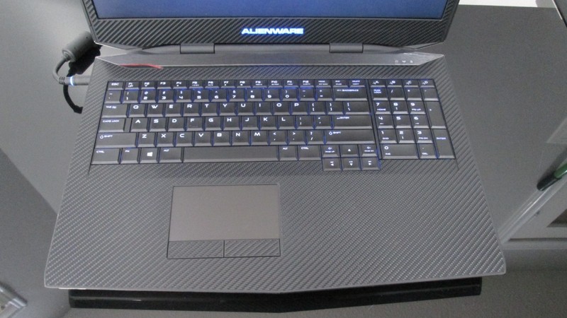 Alienware 17 R3 i7-4930MX CPU/GTX 1070 GPU/32GB RAM/1TB SSD+Adapter & Box WORKS! gallery