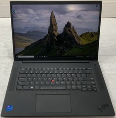 Lenovo ThinkPad P1 Gen 5 16″ i7-12700H, 32GB Ram, 1TB SSD, NVIDIA RTX A2000 8GB