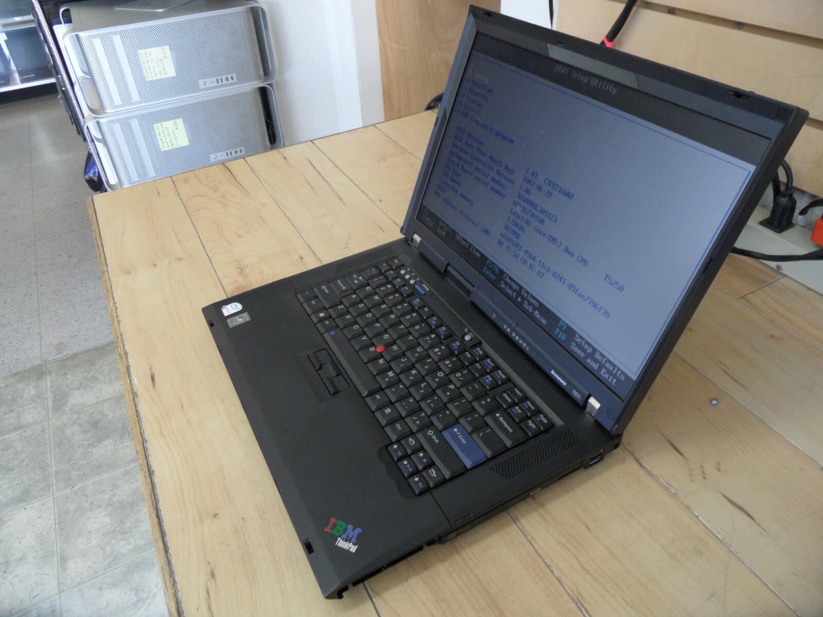 Lenovo Thinkpad R61i For Parts Posted Bios No Hard Drive gallery