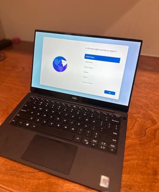 Dell XPS 13 9305 13.3" Intel Core i7 8 GB Ram 256 GB - TOUCHSCREEN gallery