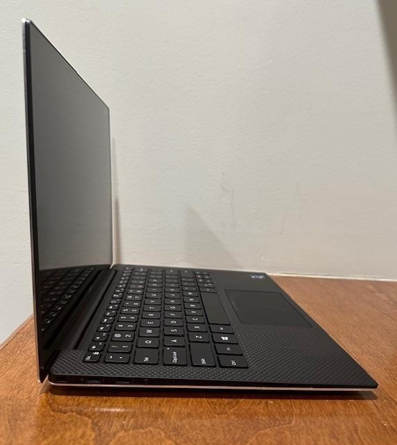 Dell XPS 13 9305 13.3" Intel Core i7 8 GB Ram 256 GB - TOUCHSCREEN gallery