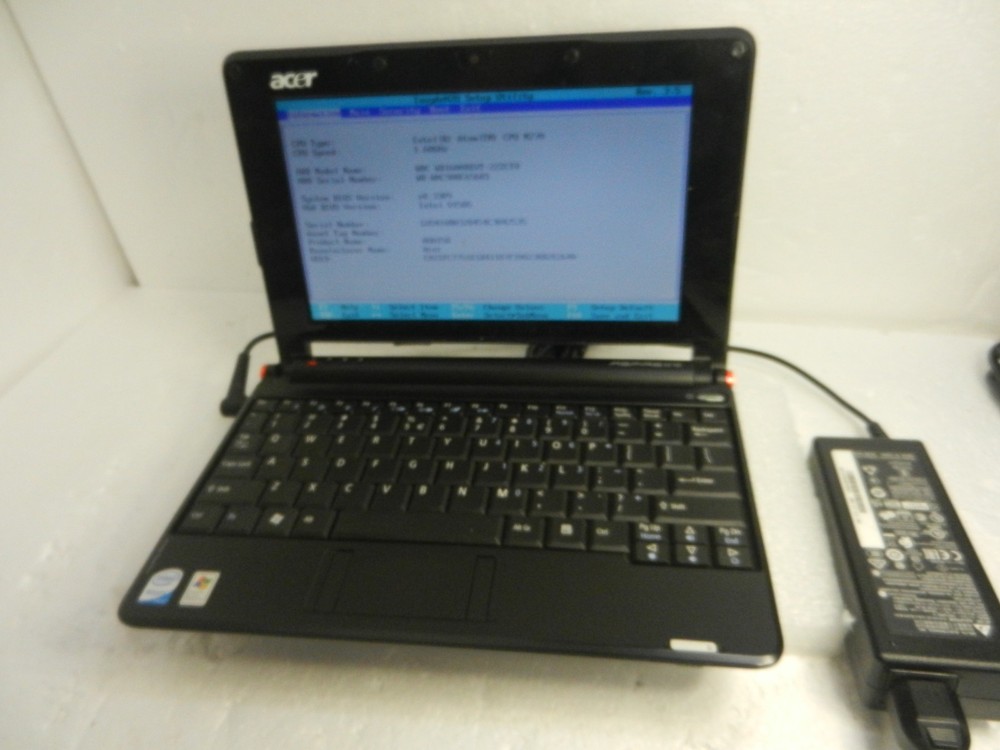 Acer Aspire One Series ZG5 Intel Atom 1.60GHz Netbook Laptop - NO O.S. /HDD