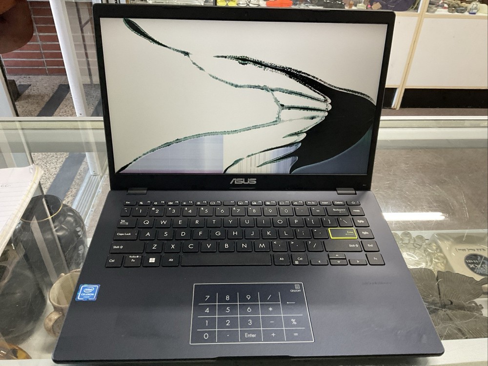 ASUS 14.0" Laptop E410M Intel Celeron N4020 4GB RAM 64GB SSD