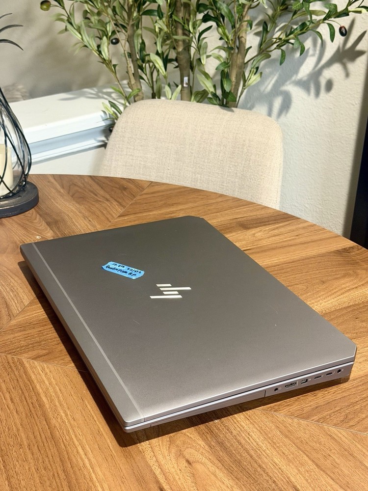 HP Zbook 17 G5 Mobile Workstation i7-8750H | 512Gb | 32GB Nvidia Quadro P1000 |