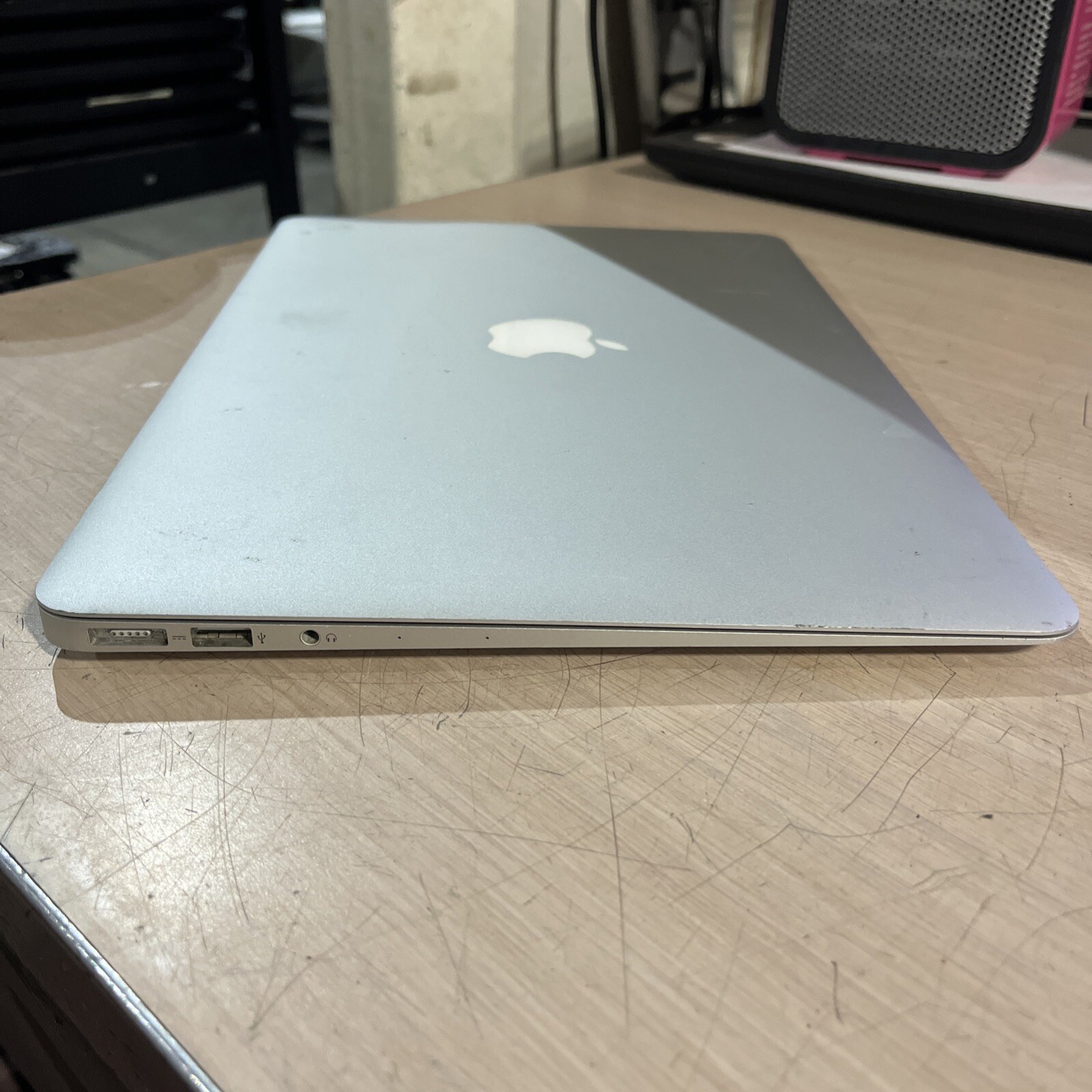 APPLE MACBOOK AIR 13" 2015 CORE I5-5250U 1.6GHZ 4GB RAM NO HD gallery