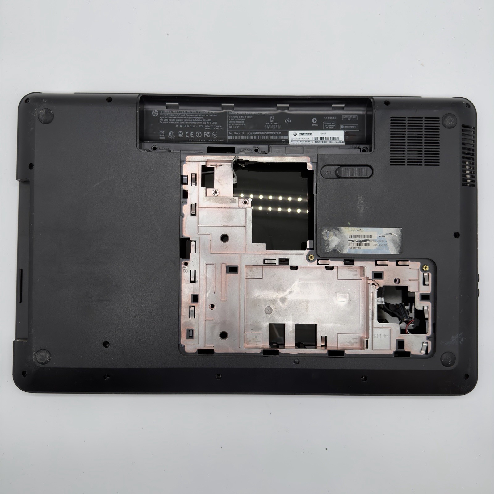 HP Pavilion DV7-1167DX 17” L17 gallery