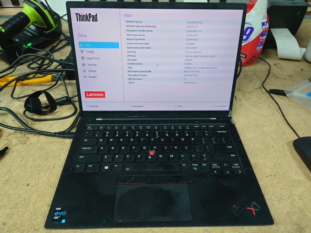 Lenovo X1 Carbon 9th Gen 14" WUXGA i7-1185G7 16GB RAM 512GB SSD No OS