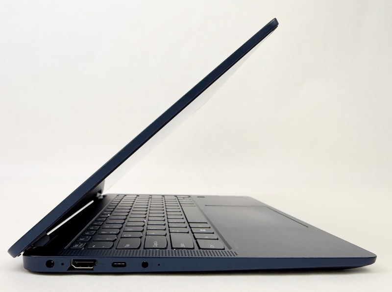 Lenovo Flex 5 14" 1920x1200 Non-Touch Ryzen 7 7730U 16GB 512GB SSD W11H - READ! gallery