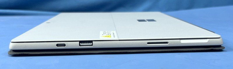 Microsoft Surface Pro 7 Plus - i7-1165G7, 16GB RAM, 1TB NVMe - Win11 gallery