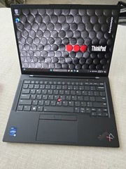 Lenovo ThinkPad X1 Carbon Gen 11 14″ i7-1365U Touch, 32GB RAM 1TB SSD, 2028 WTY