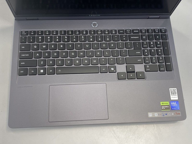 Lenovo Legion 5i 16' 240Hz WQXGA Intel Ultra 9 275HX 32GB 1TB SSD RTX 5060 W11H gallery