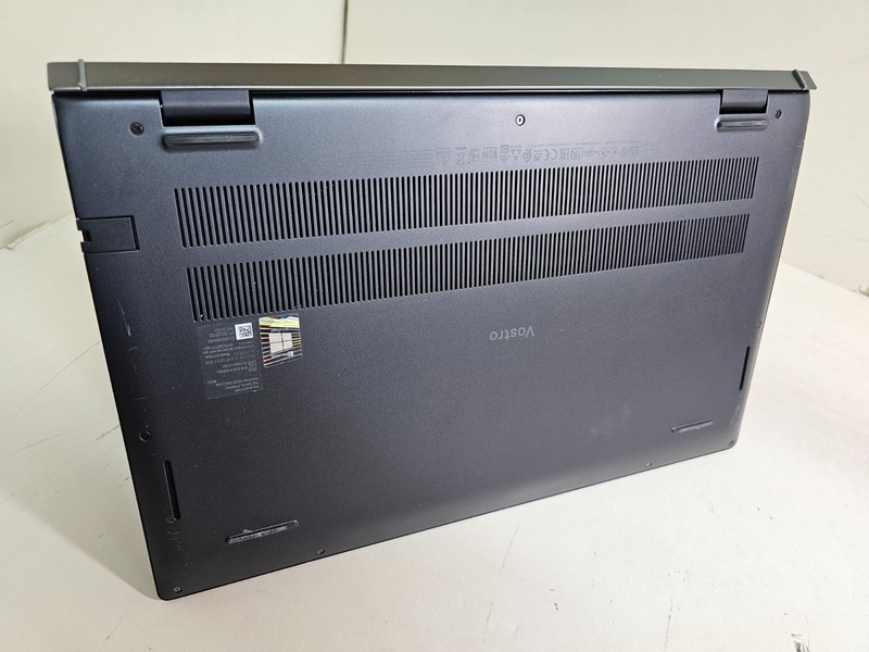 Dell Vostro 5510 Laptop - 3.3 GHz i7-11370H 16GB 512GB SSD WiFi Cam 15.6" - SP2 gallery