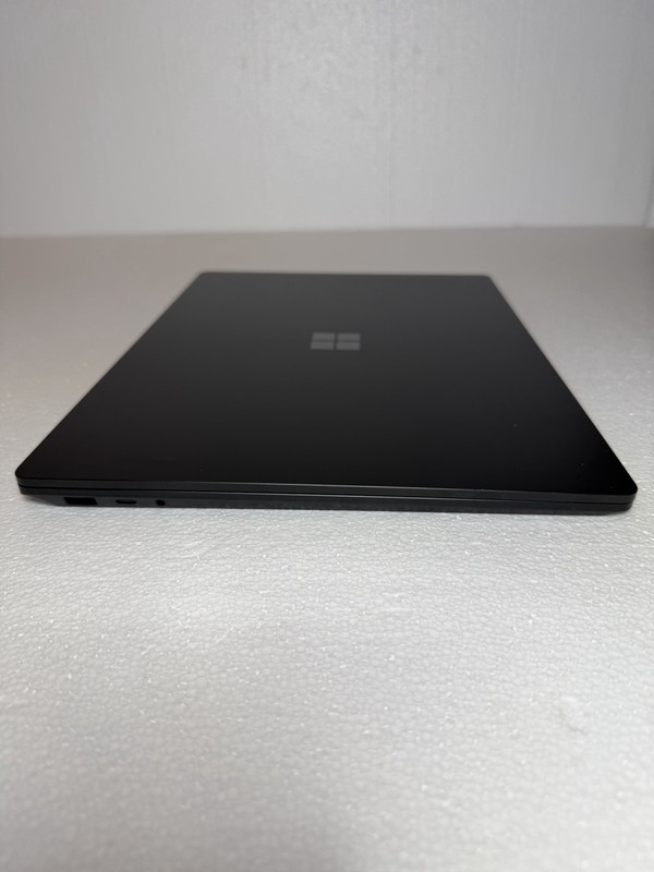 Microsoft Surface Laptop 3 15" 1872 Core i7 512GB SSD 16GB RAM w/Dock Station gallery