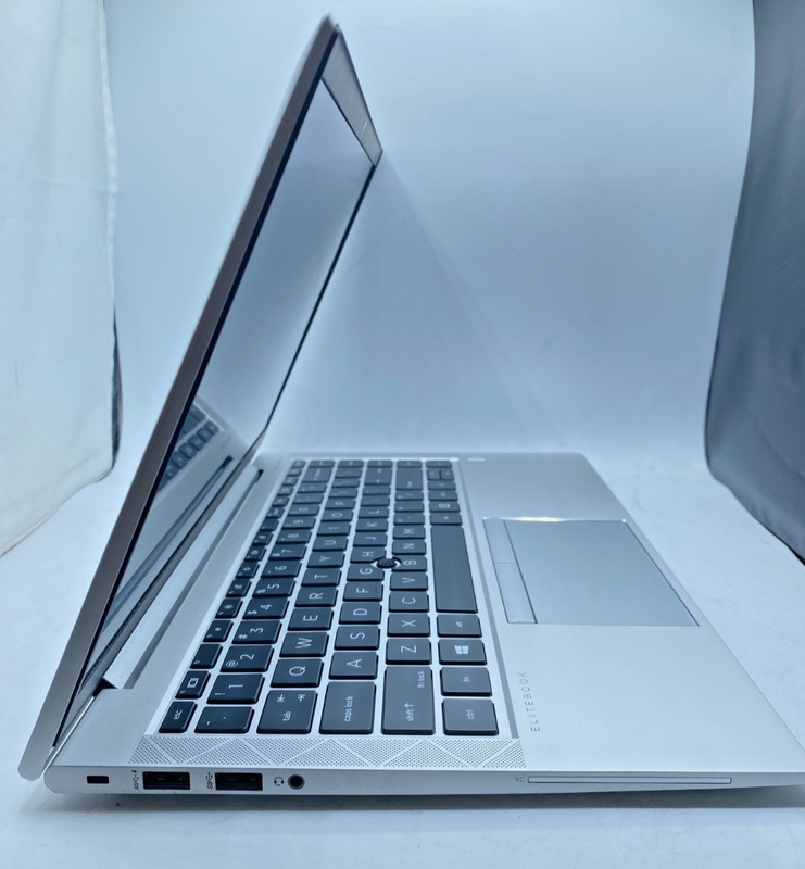 HP EliteBook 845 G7 Laptop 14" AMD Ryzen 5 Pro 4650U 2.10GHz 16GB RAM 256GB SSD gallery