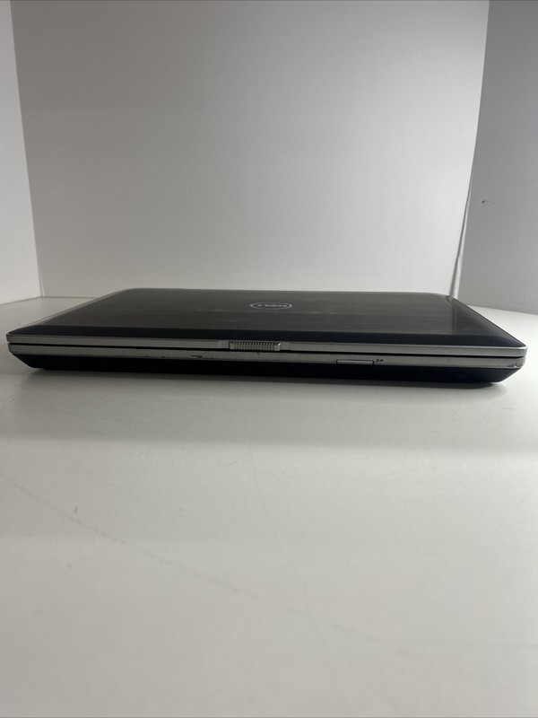 Dell Latitude E6530 Laptop Intel Core i5-3210M 8GB Ram 320 GB HHD W10Pro gallery