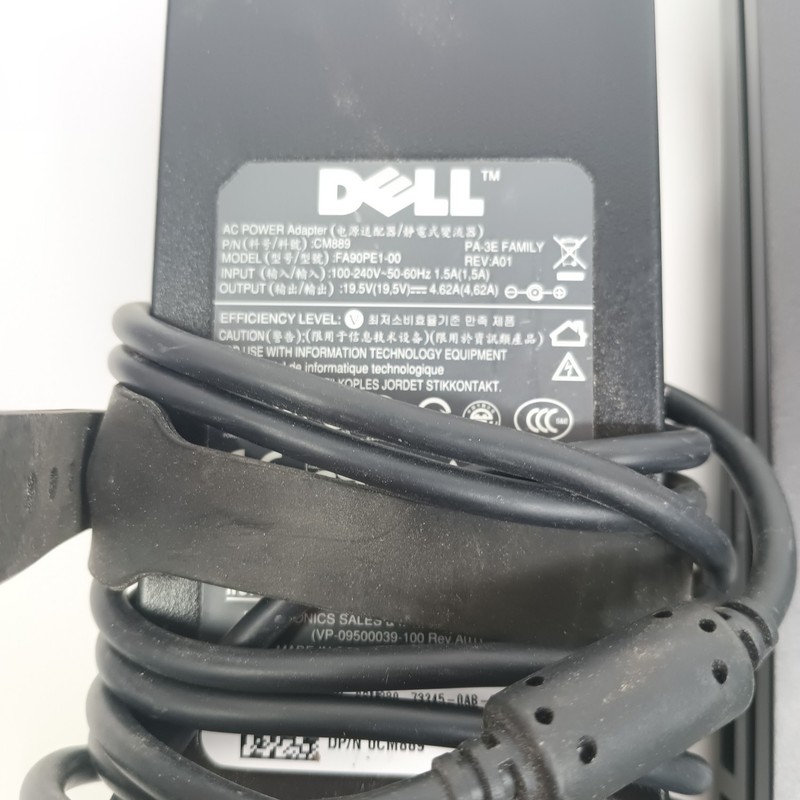 Dell Latitude 5501 i5 9300H 2.40GHz 12GB DDR4 250GB SSD Win11 gallery