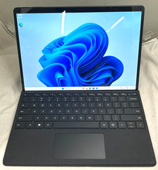 13″ Microsoft Surface Pro 9 Intel Core i5 2.5GHz 8GB RAM 256GB SSD READ! LPT-106
