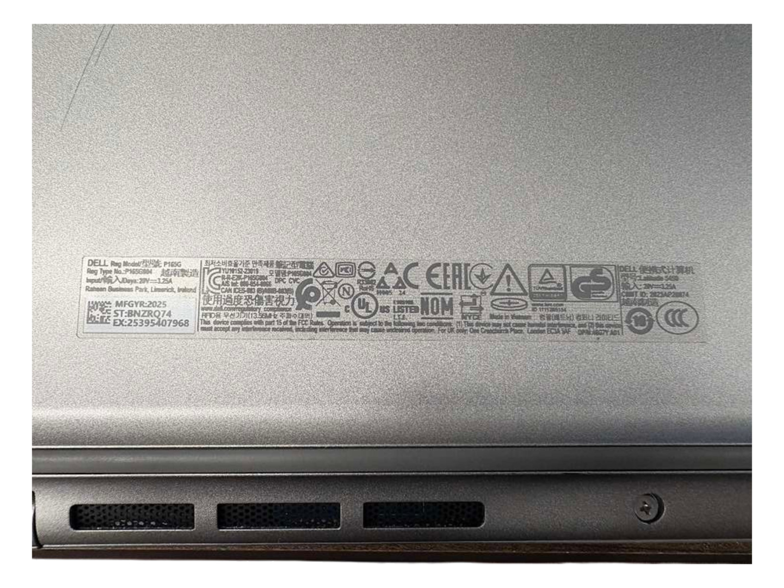 Dell Latitude 5450 Ultra 7 165U @ 1.70GHz 32GB Ram M.2 NVMe SSD Windows 11 Pro gallery