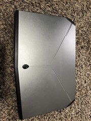 DELL 4K Alienware 15 R2 Intel Core i7-6700HQ 2.60 GHz 1TB 16GB
