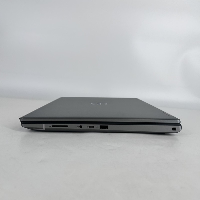 Dell Precision 7680 16 FHD 2.1 GHz i7-13850HX 64GB 1TB SSD RTX A1000 Very Good gallery