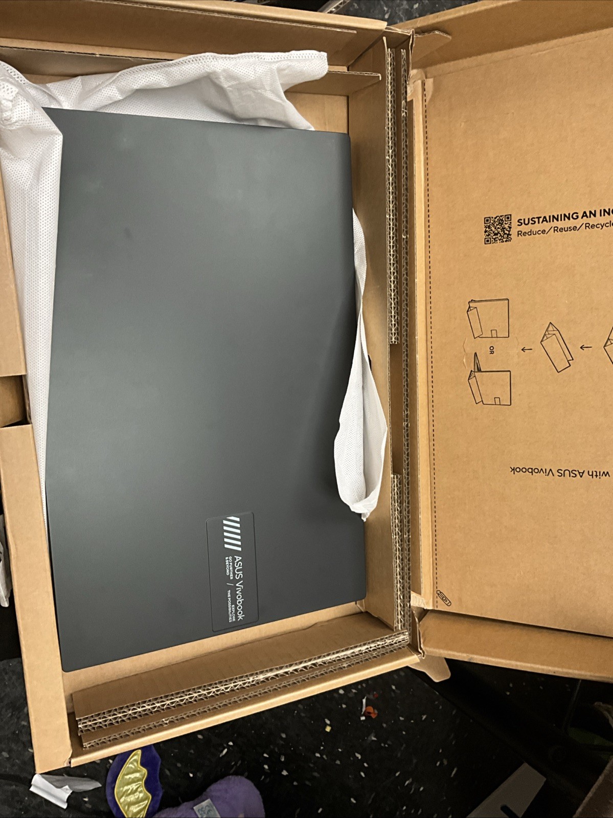 ASUS Vivobook gallery