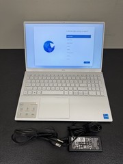 Dell Inspiron 5502 15.6″ FHD Intel Core i5-1135G7 8GB RAM 512GB SSD Windows 11