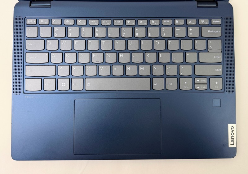 Lenovo Flex 5 14" 1920x1200 Non-Touch Ryzen 7 7730U 16GB 512GB SSD W11H - READ! gallery