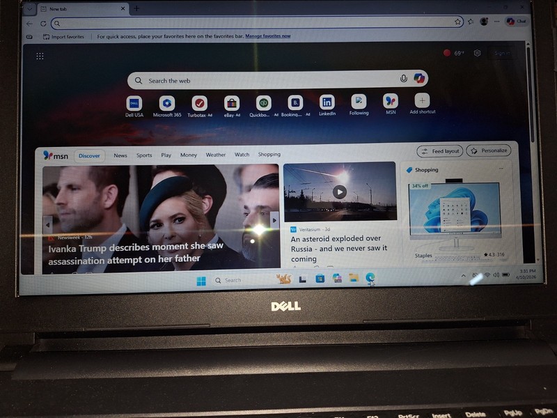 Dell Inspiron 15" 5566 Laptop Core i5-7200U / SSD 256 GB / 8GB / Win 11 Pro gallery