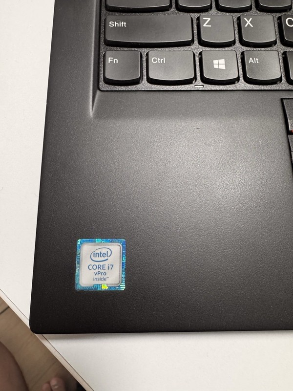 Lenovo ThinkPad T470s i7-7600U 20GB RAM Touch 256GB NVMe SSD Excellent Condition gallery