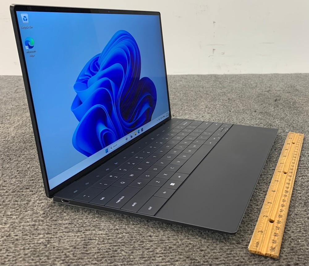 Dell XPS 13 Plus 9320 13.3" Touch Laptop i7-1260P 16GB RAM 512GB NVMe, As Is