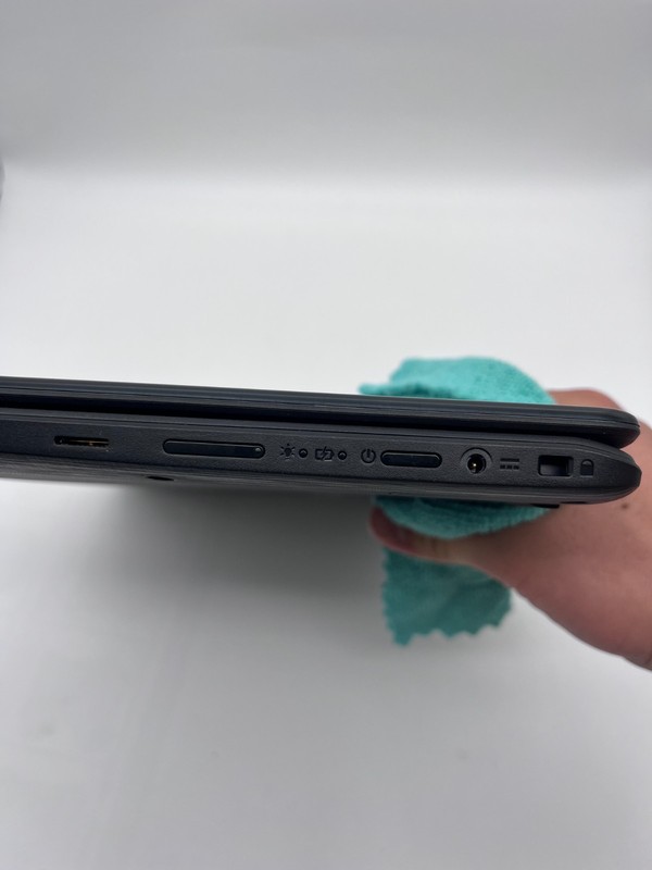 Acer Spin 5 13.3" Touchscreen 2-in-1 i5-7200U 8GB RAM 256GB SSD gallery