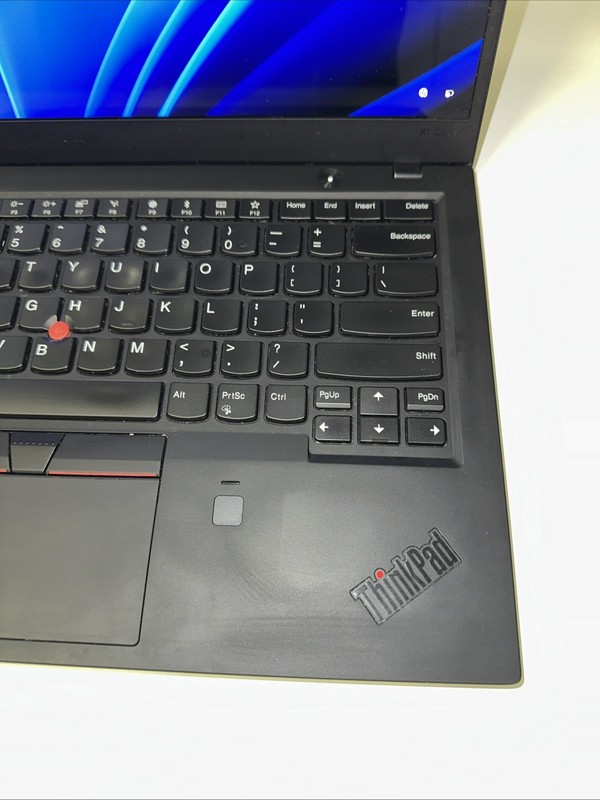 Lenovo ThinkPad X1 Carbon Gen 6 i7‑8650U 16GB RAM 512GB SSD TRACKPAD NO CLICK gallery
