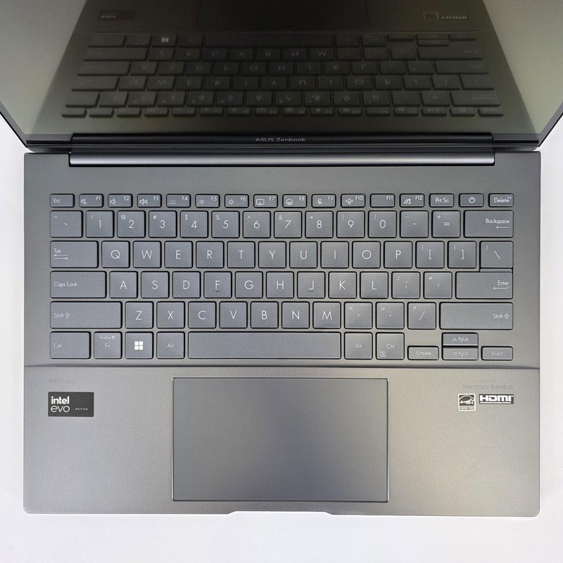 Asus Zenbook 14 Gray FHD+ TOUCH 3.6 GHz Ultra 5 125H 8GB 512GB SSD Excellent gallery