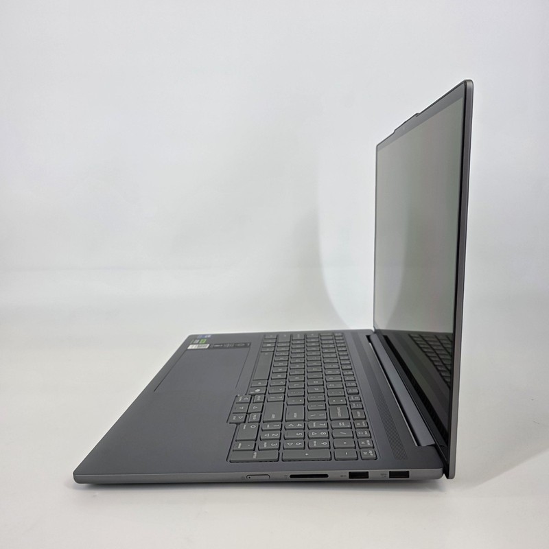 Lenovo IdeaPad Pro 5i 16 Grey TOUCH 2.9 GHz Ultra 9 285H 32GB 512GB SSD RTX 5050 gallery