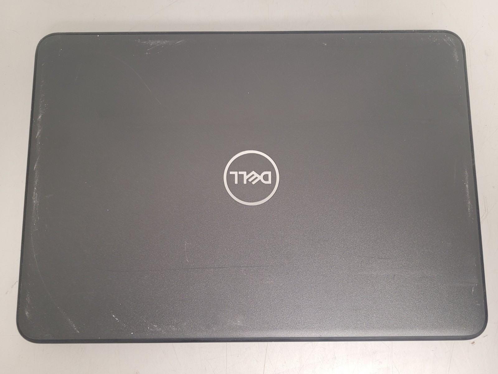 Dell latitude 3300 13.2" i5-8250u 1.60ghz 4gb ram no ssd*BIOS Lock parts 8T3LGW2 gallery