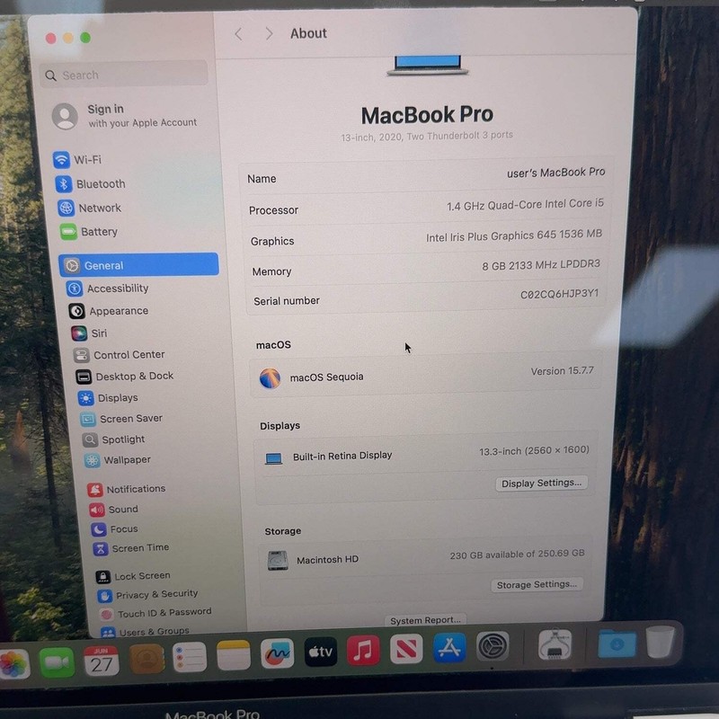 2020 Apple MacBook Pro 12" i5 1.4GHz 8GB RAM 256GB SSD Silver MXK62LL/A gallery