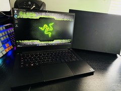 RAZER BLADE 13 GAMING LAPTOP i7 10th GEN.GTX 1650Ti/16GB RAM,500GB SSD+OG BOX.
