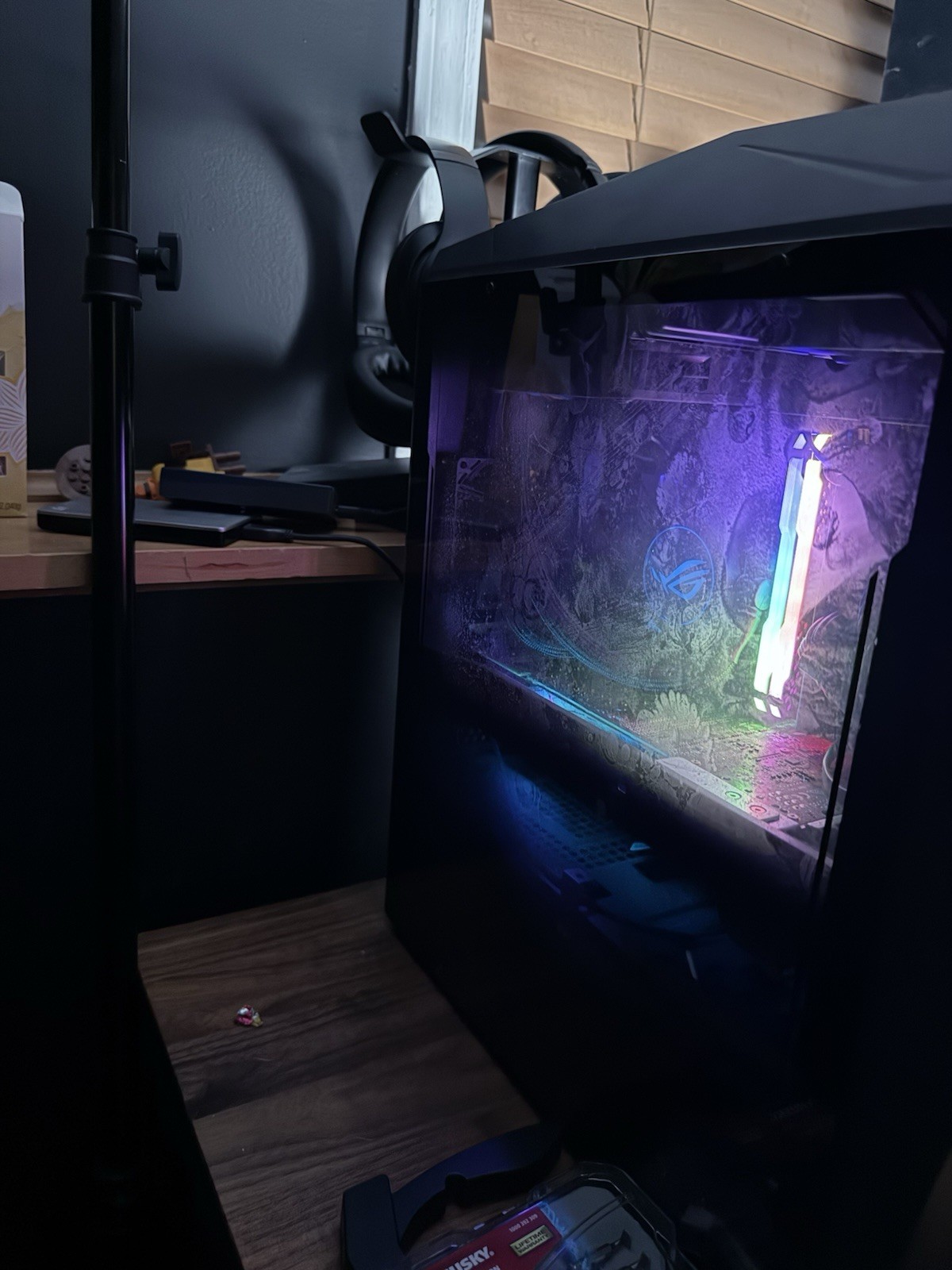 ASUS ROG Strix (1TB+512GB, Intel Core I7 9th Gen., 32GB) Desktop GL12CX gallery