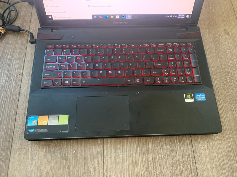 Lenovo IdeaPad Y500 15.6 Intel Core i7-3630QM 2.40GHz 8GB RAM 1TB SATA HDD Win10 gallery
