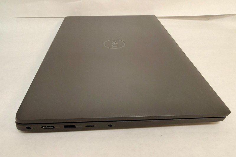 Dell Latitude 3540 15.6" 13th Gen i5-1335U 8GB 256GB NVMe Win 11 Pro gallery